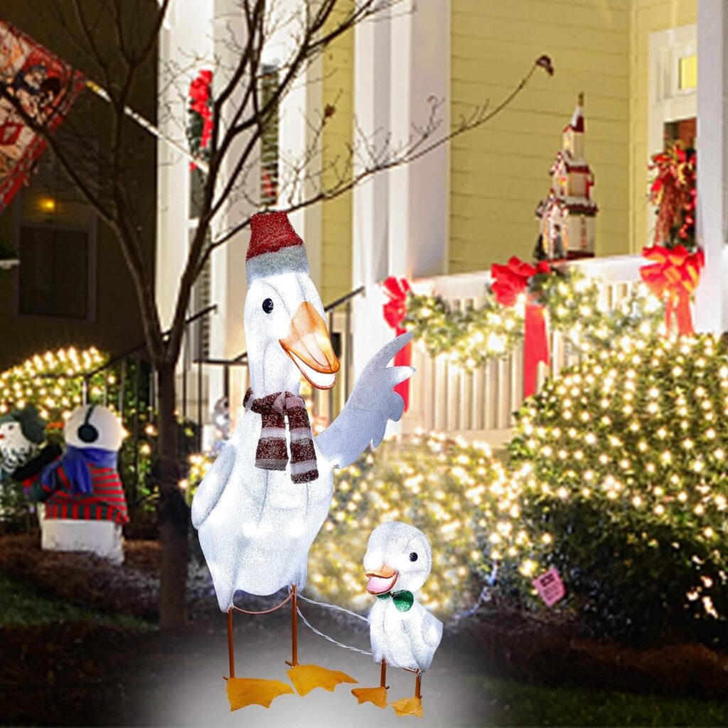 MAGGIFT 2 Pack Lighted Tinsel Ducks Christmas Decor, with Clear 50 Count Incandescent Lights, Light Up 30 Mother Duck and 12 Baby Duck Indoor or Outdoor Yard Lawn Festive Holiday Decoration